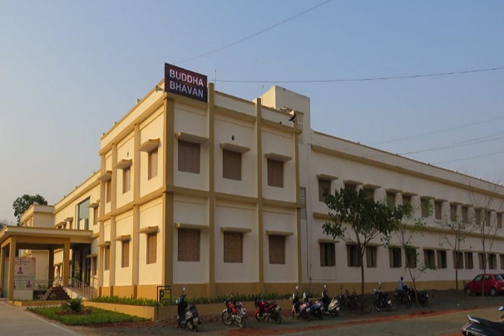 https://cache.careers360.mobi/media/colleges/social-media/media-gallery/14658/2020/7/29/College building of Government College Rajahmundry_Campus-View.jpg